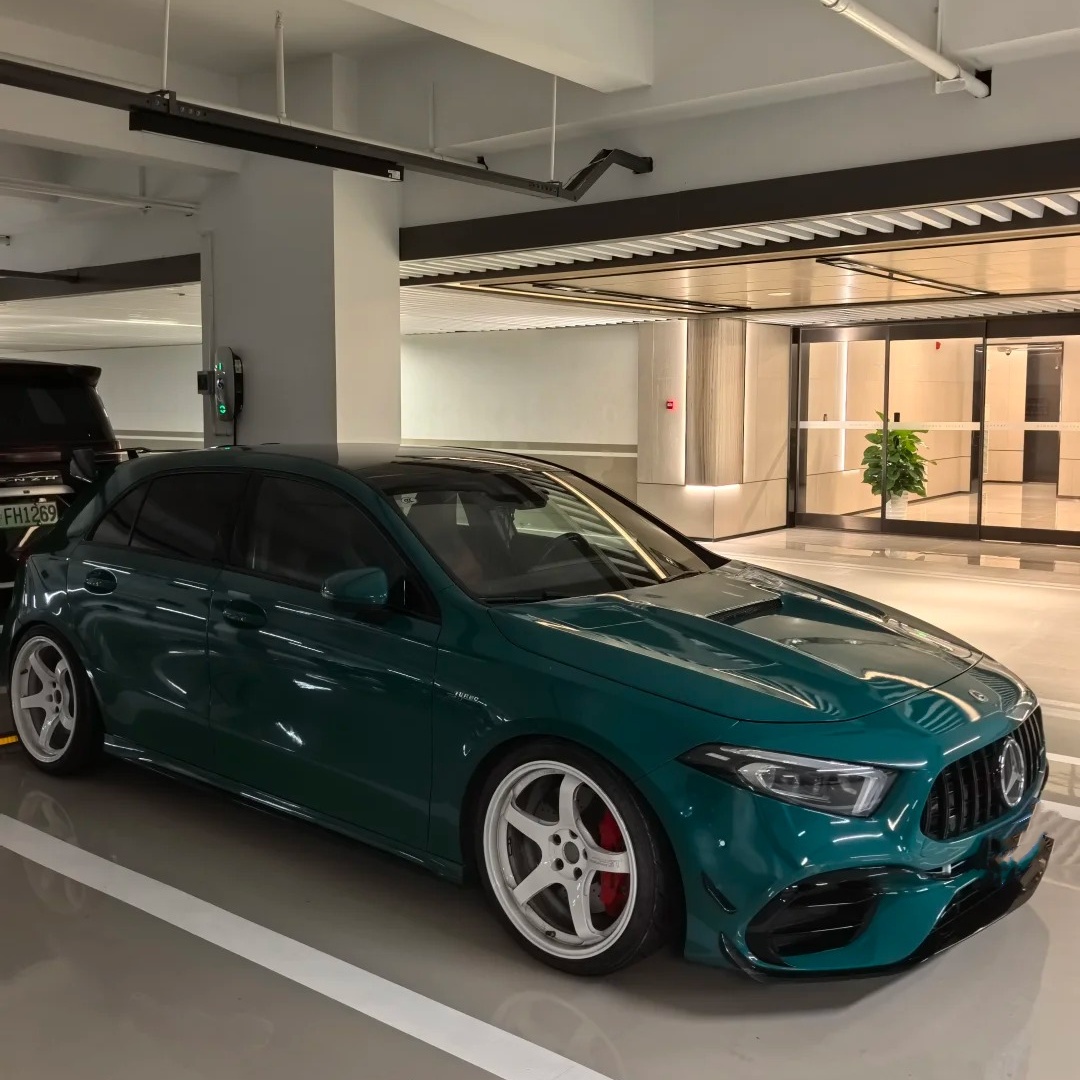 TPU Glossy Hell Green Paint Protection Film