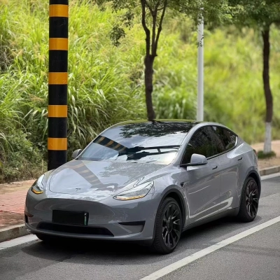 TPU Glossy Nano Grey Paint Protection Film 02