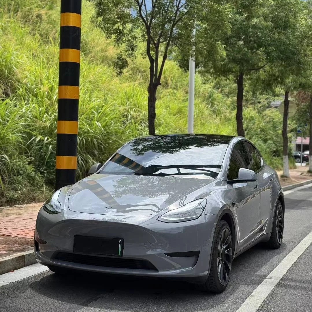 TPU Glossy Nano Grey Paint Protection Film