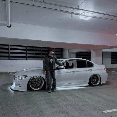 Pure Metal White Car Vinyl Wrap 01