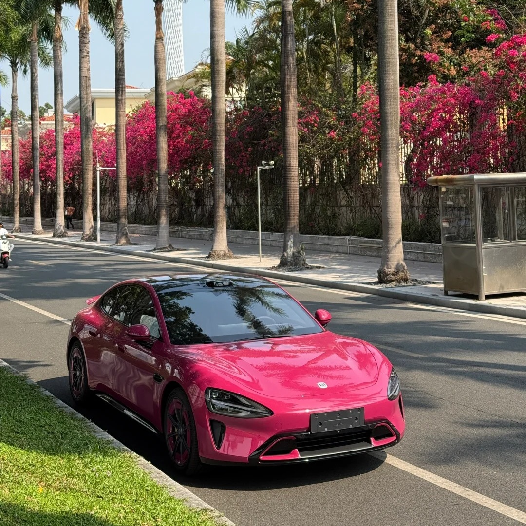 TPU Brilliant Magenta Red Paint Protection Film