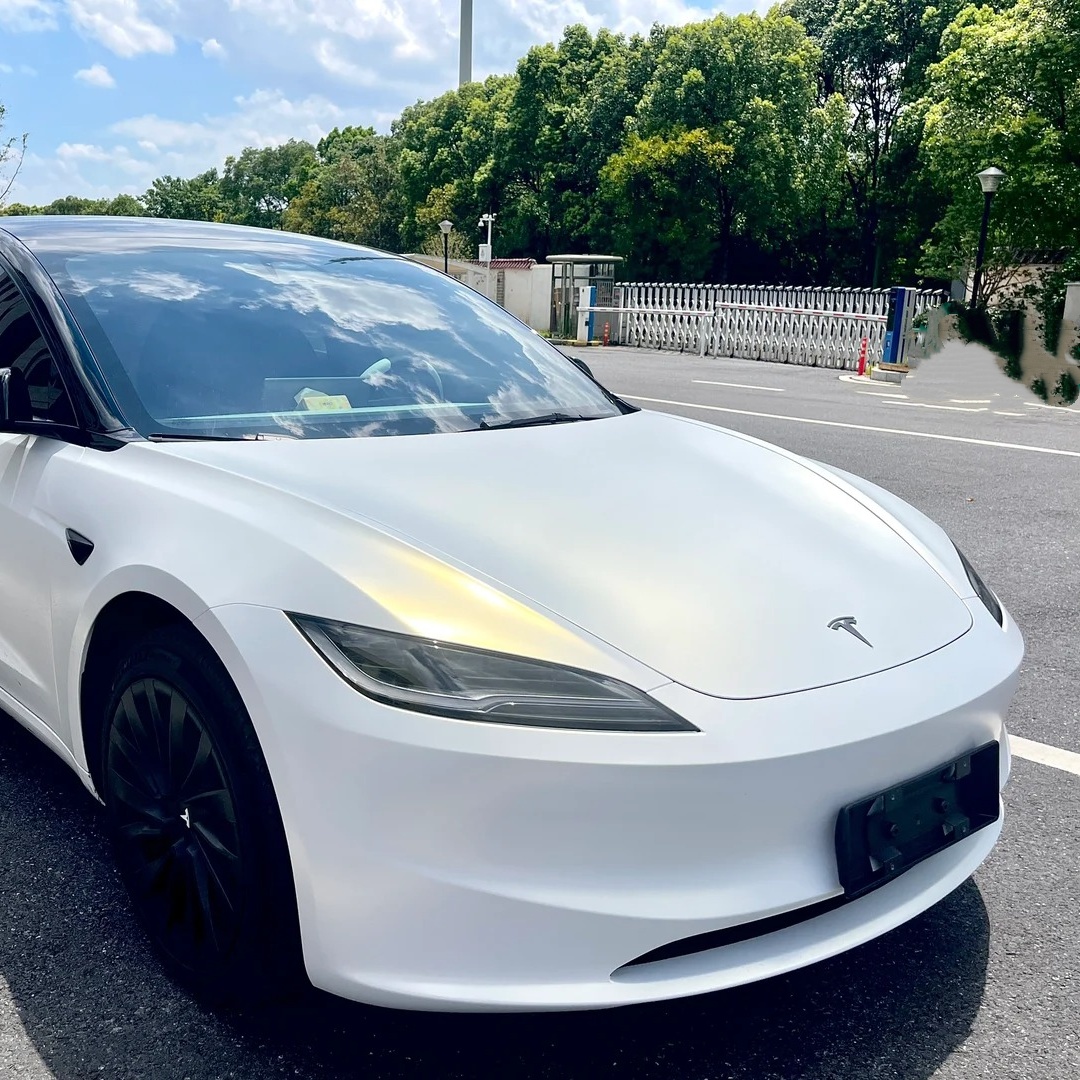 TPU Matte White to Gold Paint Protection Film