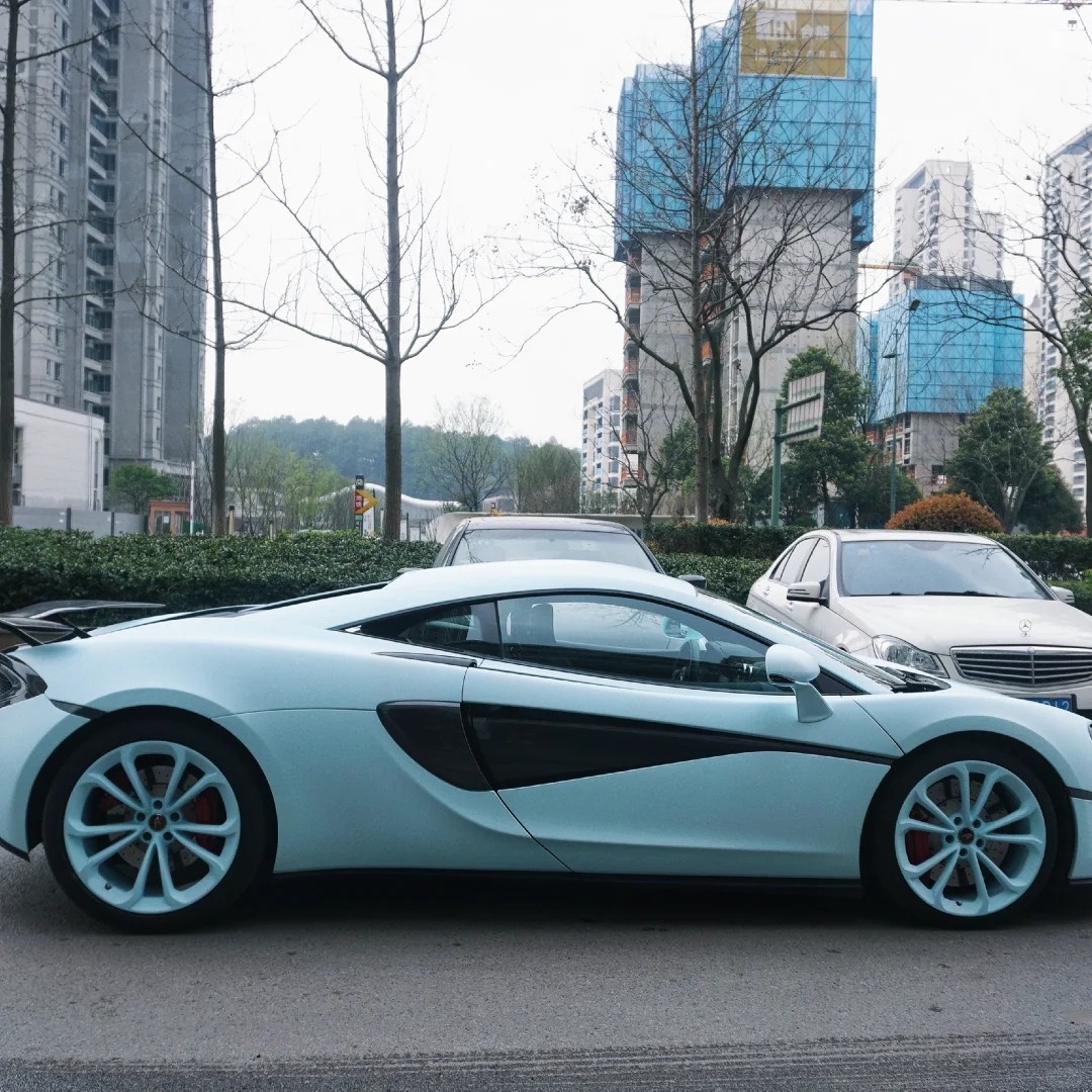 TPU Gloss Muriwai White Paint Protection Film