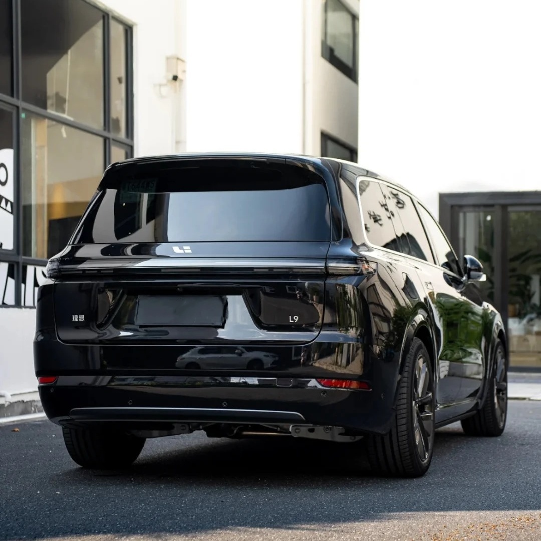 TPU Santorini Black Paint Protection Film