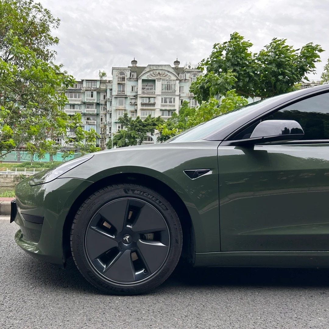 TPU Crystal Army Green Paint Protection Film