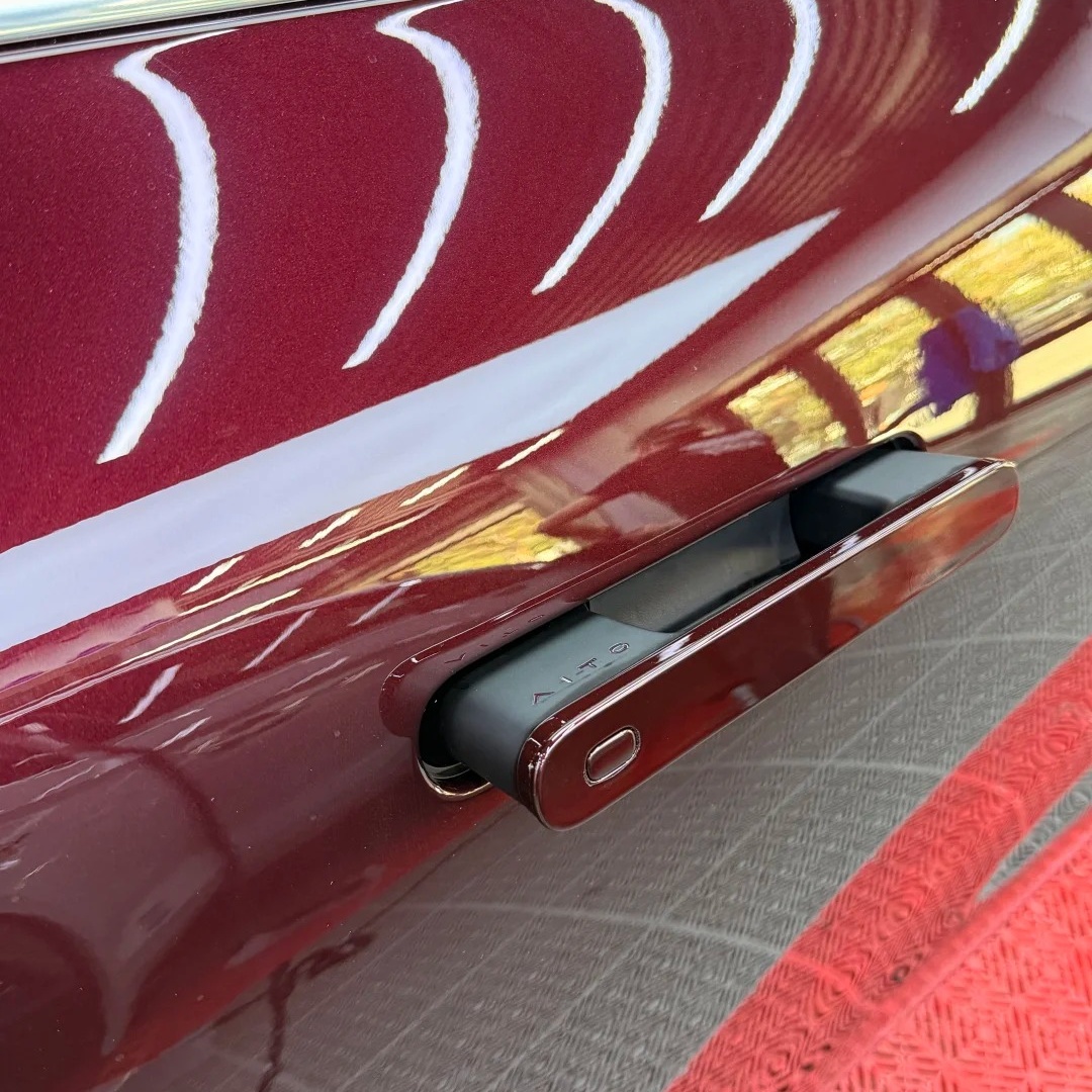 TPU Golden Auspicious Red Paint Protection Film