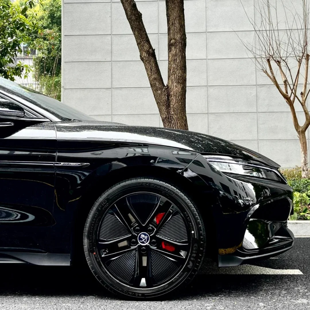 TPU Late Night Black Paint Protection Film