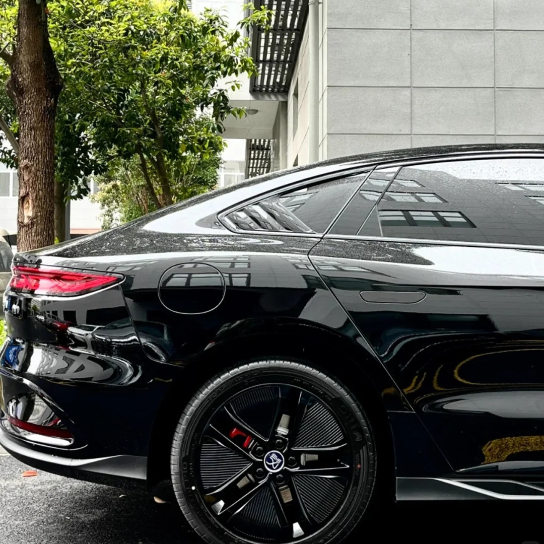 TPU Late Night Black Paint Protection Film