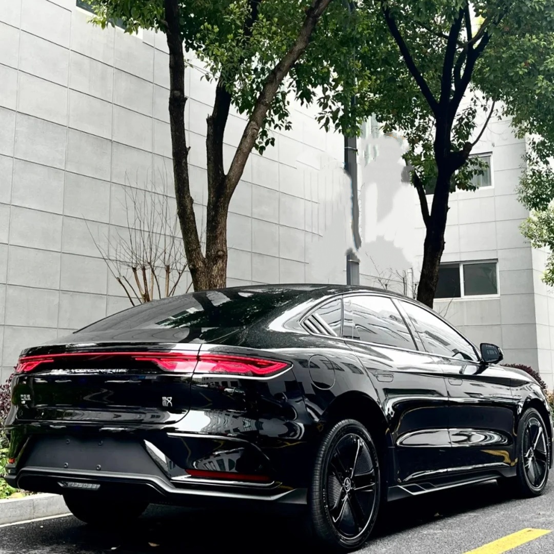 TPU Late Night Black Paint Protection Film