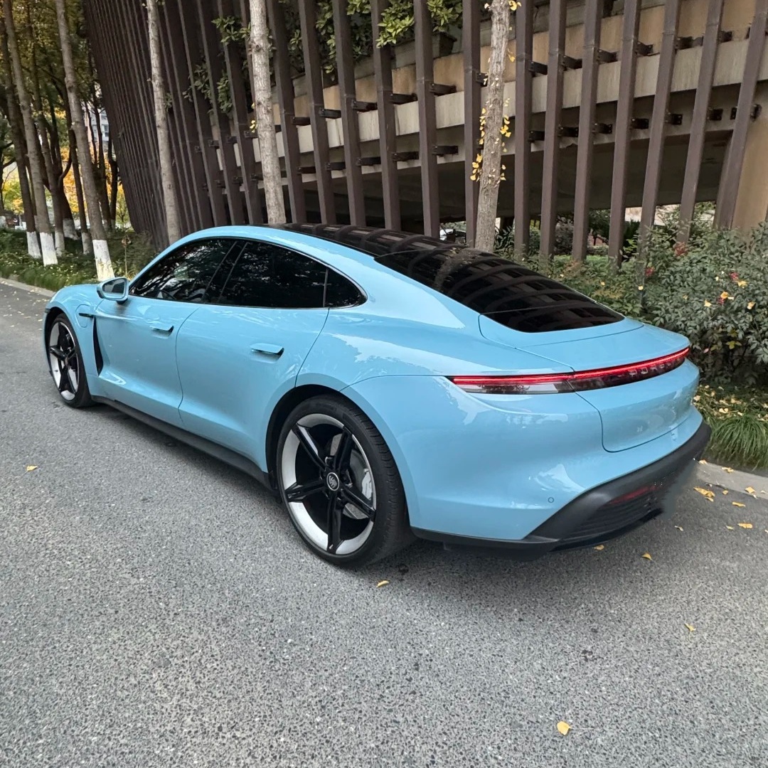 TPU Metallic lce Blue Paint Protection Film