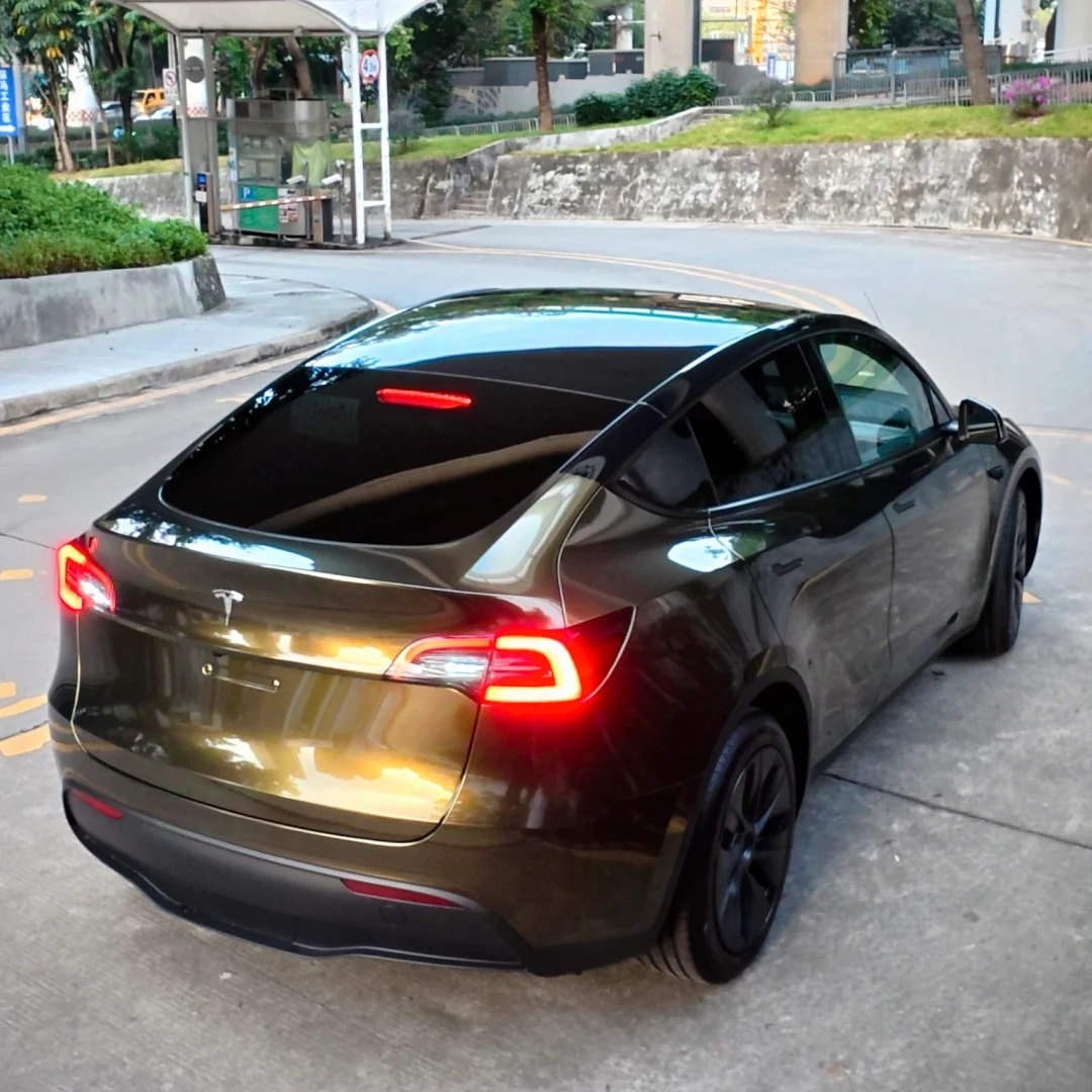 TPU Metallic Midnight Gold Paint Protection Film