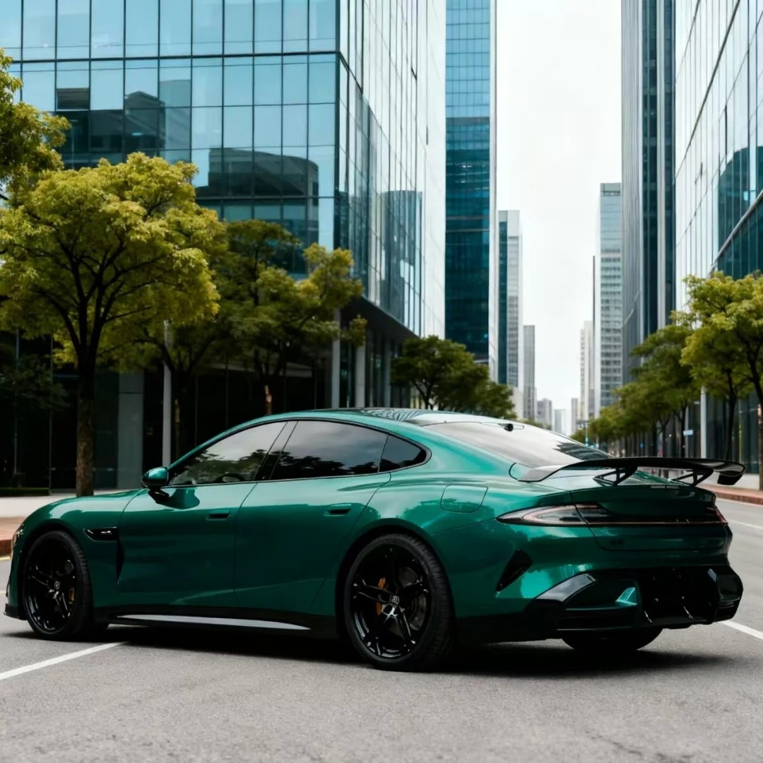 TPU Aves Emerald Green Paint Protection Film