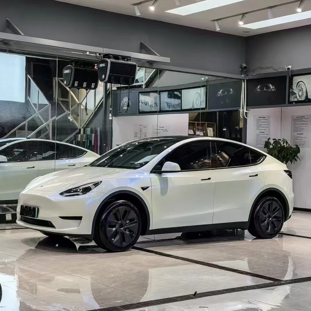 TPU Azure Snow White Paint Protection Film