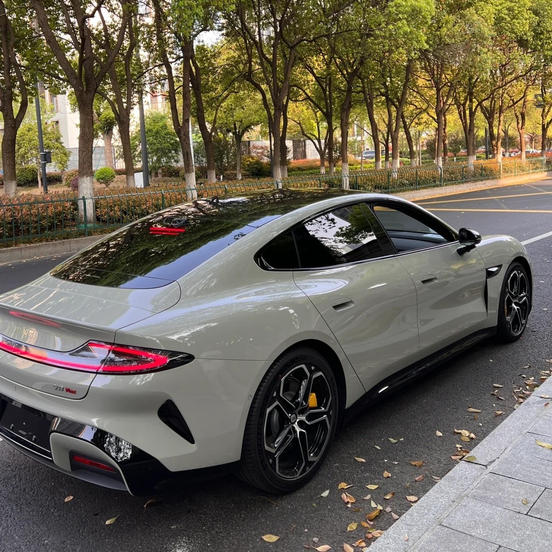 TPU Elegant Gray Paint Protection Film