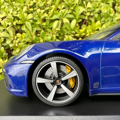 TPU Metallic Blue Paint Protection Film 02