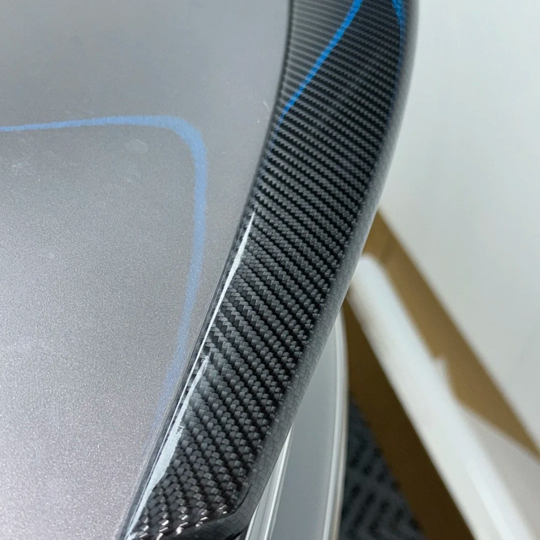 TPU Gloss Carbon Fiber Paint Protection Film