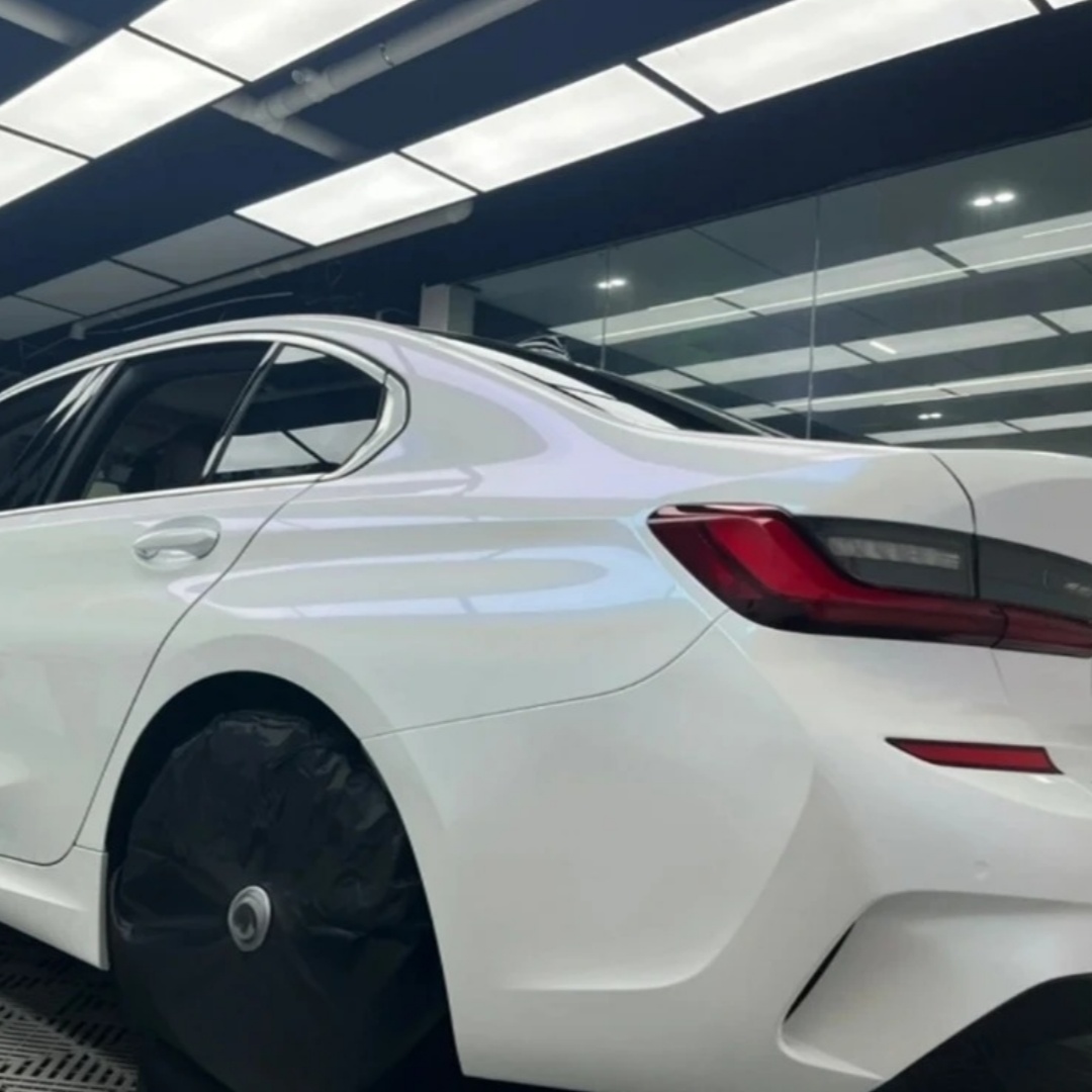 TPU Super Glossy Diamond White Blue Paint Protection Film