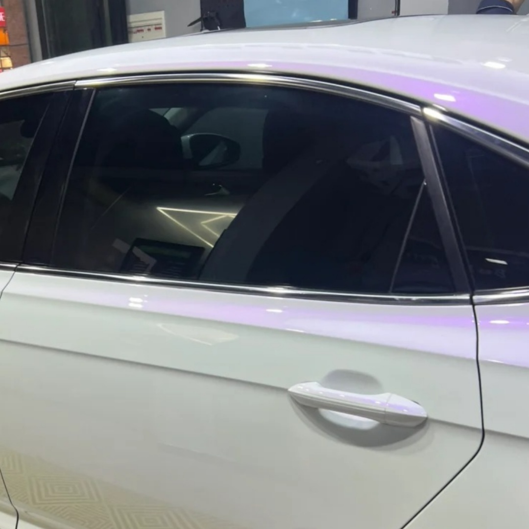 TPU Super Glossy White to Purple Paint Protection Film