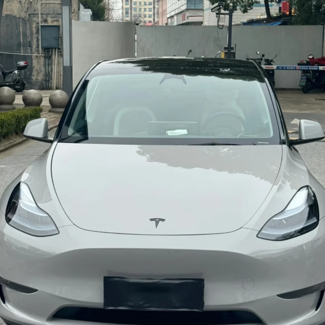 TPU Super Glossy Chalk Grey Paint Protection Film