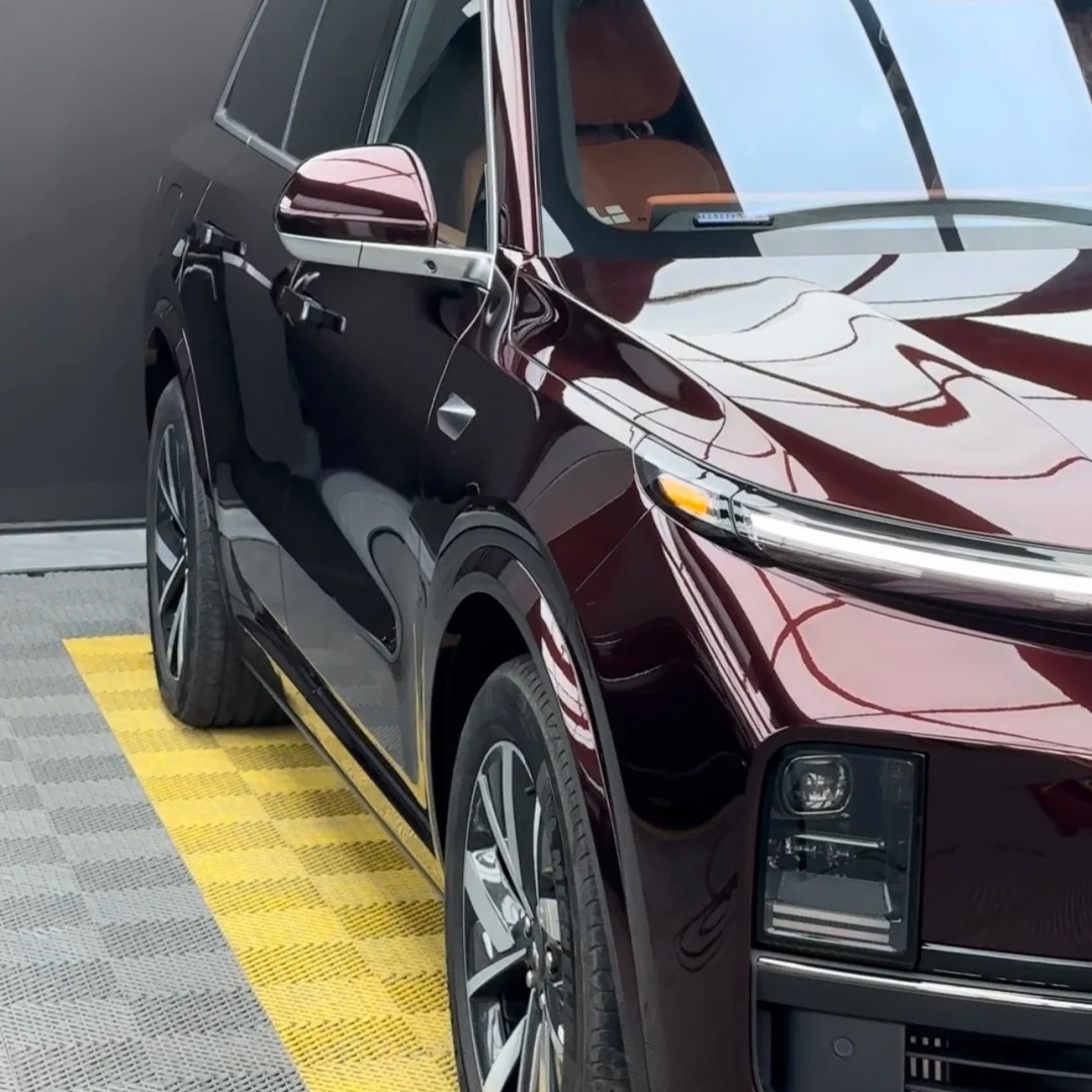 TPU Glossy Metallic Black Rose Paint Protection Film