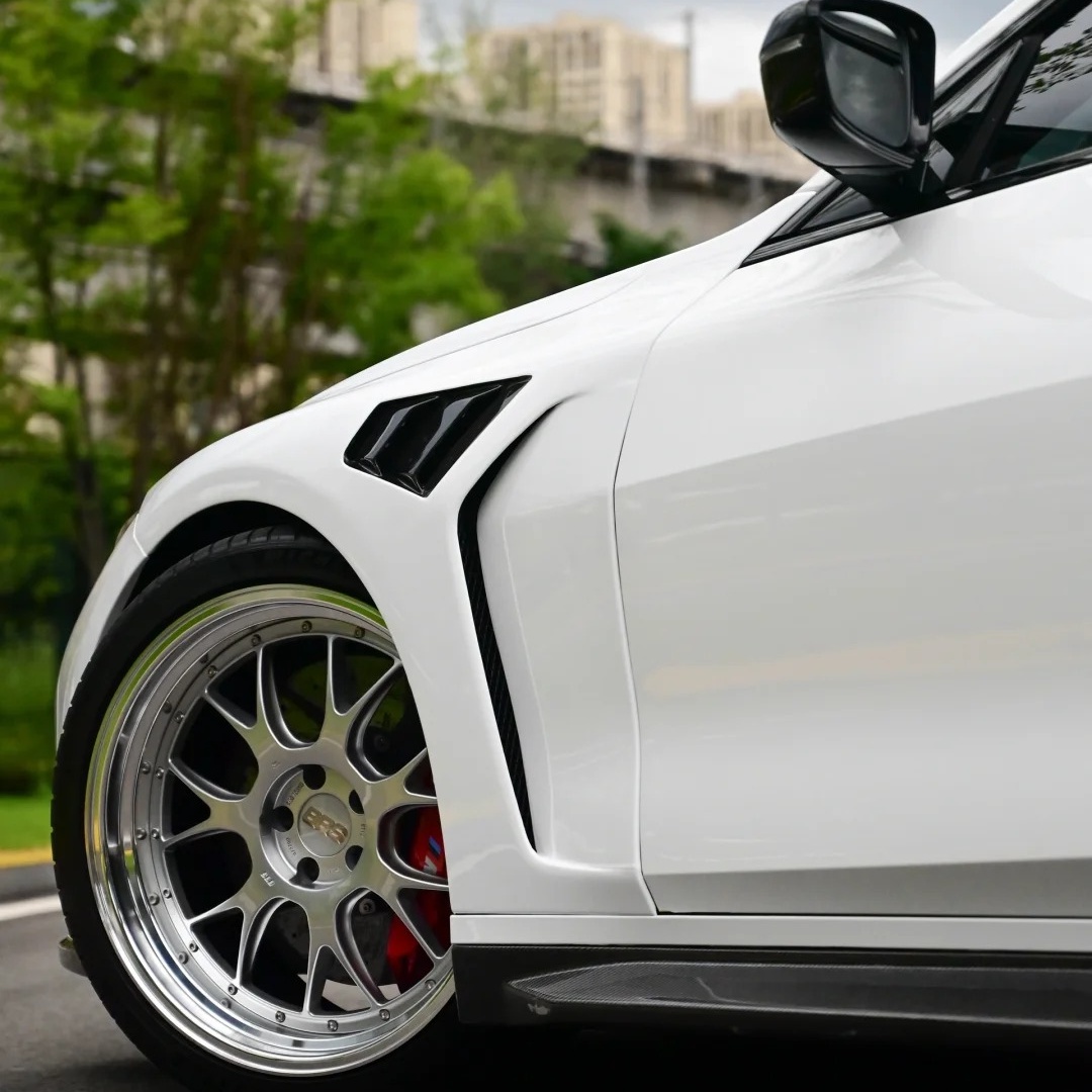 TPU Noble And Elegant White Paint Protection Film