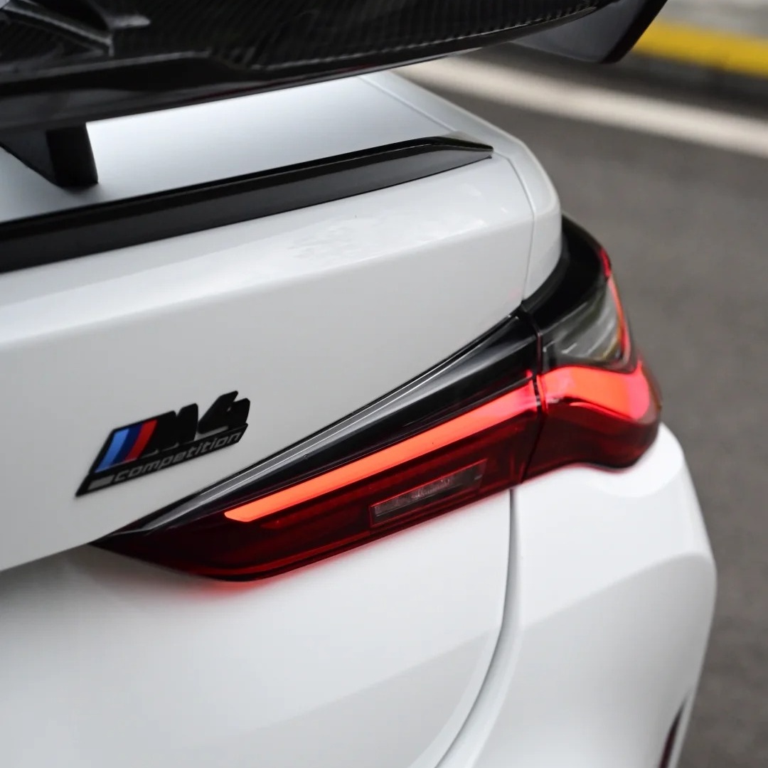 TPU Noble And Elegant White Paint Protection Film