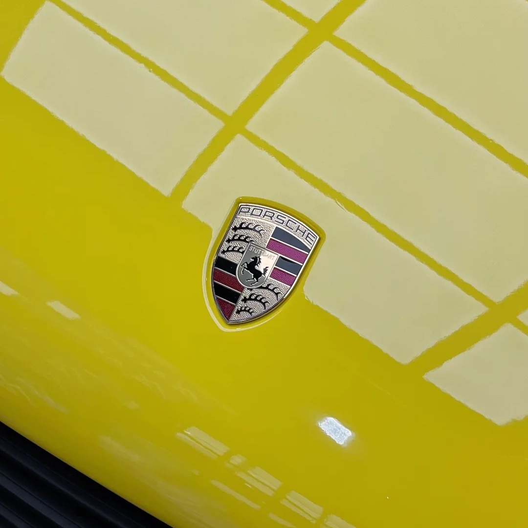 TPU Gloss Signal Yellow Paint Protection Film