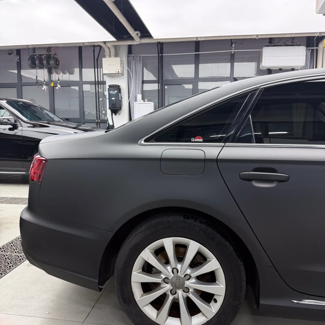 TPU Matte Ceramic Black Paint Protection Film