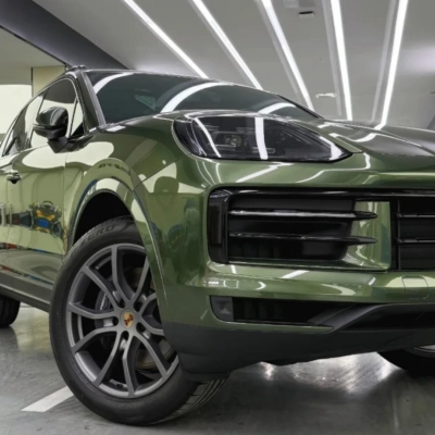 TPU Metallic Oak Green Paint Protection Film 02