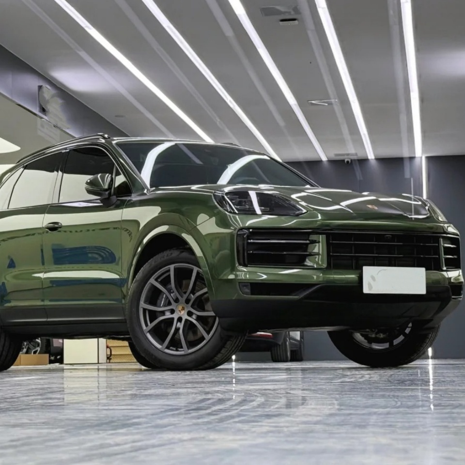 TPU Metallic Oak Green Paint Protection Film