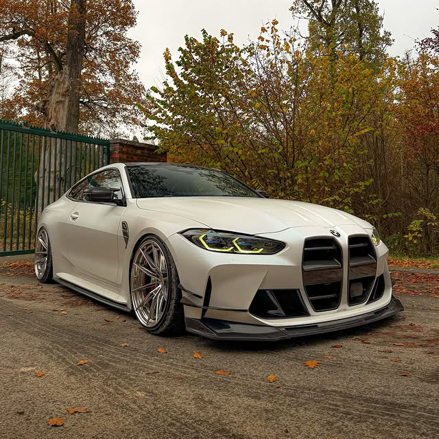 Matte Khaki Milan Car Vinyl Wrap