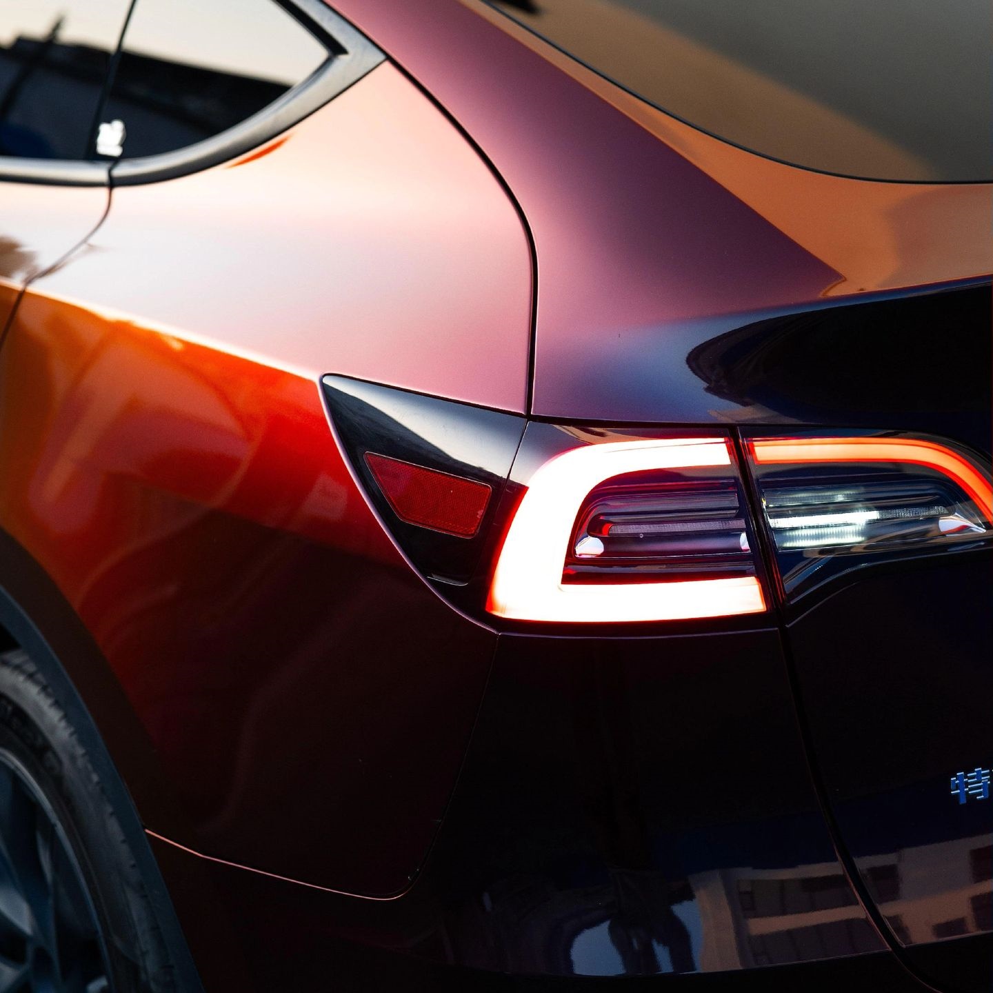 PET Gloss Shifting Red to Black Car Vinyl Wrap