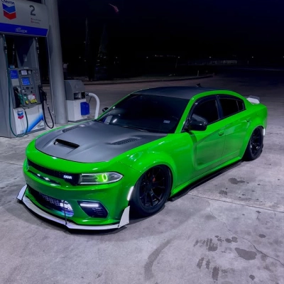 Super Gloss Viper Green Car Vinyl Wrap 01