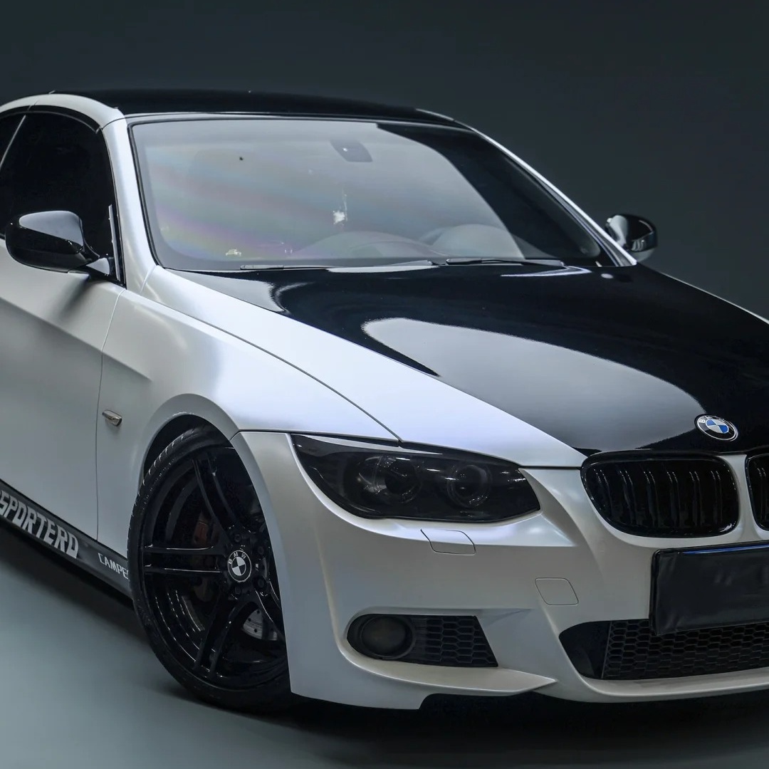 Matte White Blue Car Vinyl Wrap