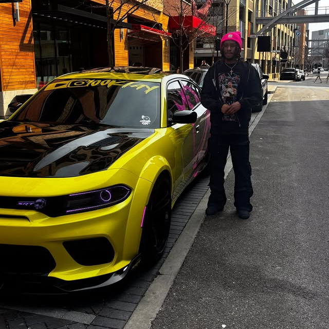 Yellow And Black Gradient Customized Car Vinyl Wrap