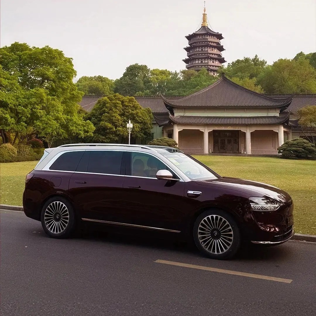 PET AITO Jin Rihong Red Car Vinyl Wrap