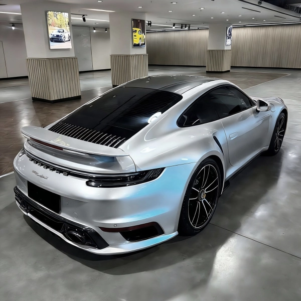 PET Glossy Technological Grey To Blue Car Vinyl Wrap