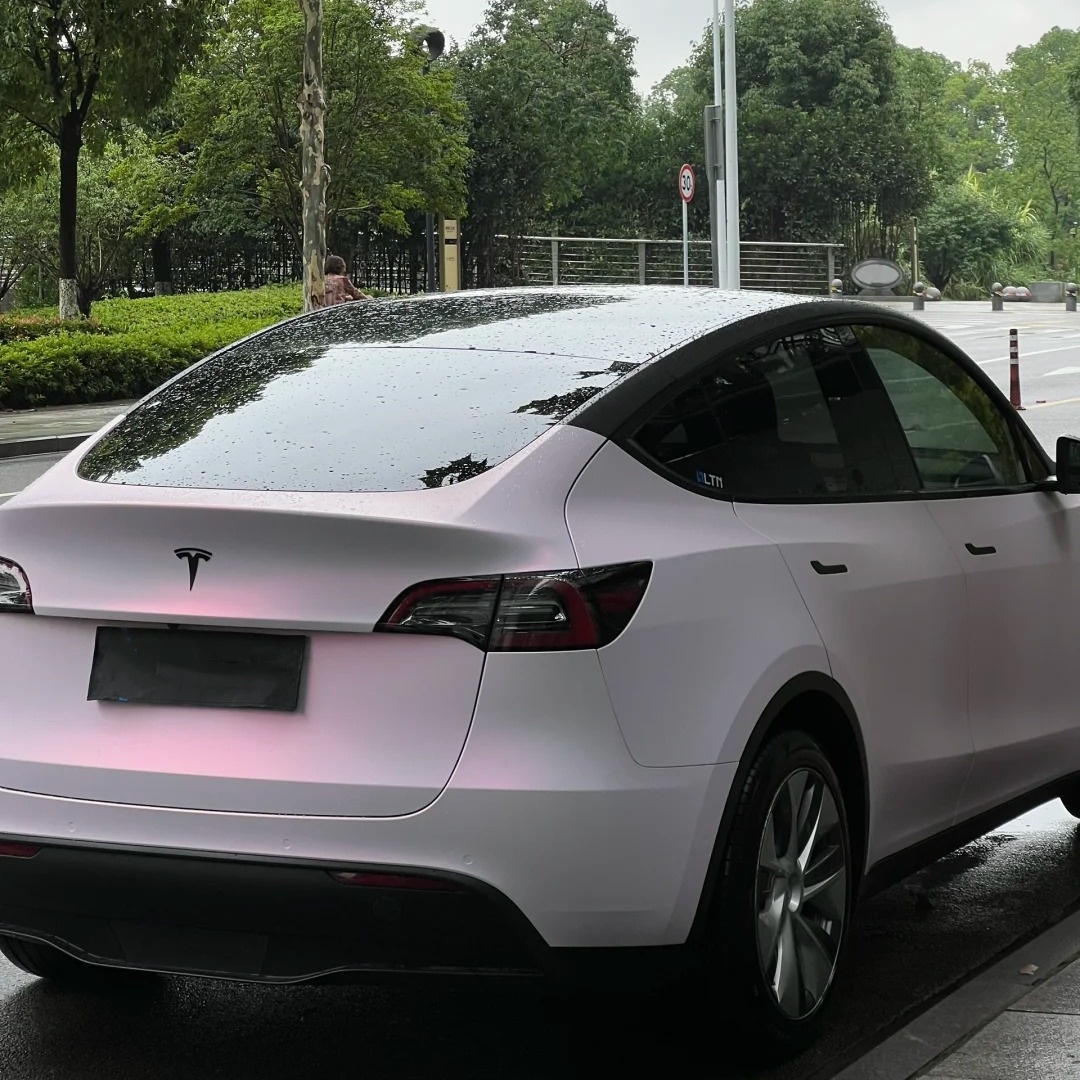 PET Matte Metallic Pink to White Car Vinyl Wrap 