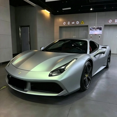 PET Glossy Technological Grey To Green Car Vinyl Wrap 02