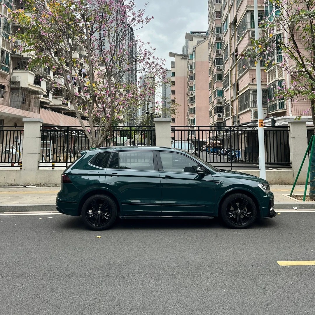 Gloss Mohsen Green Car Vinyl Wrap
