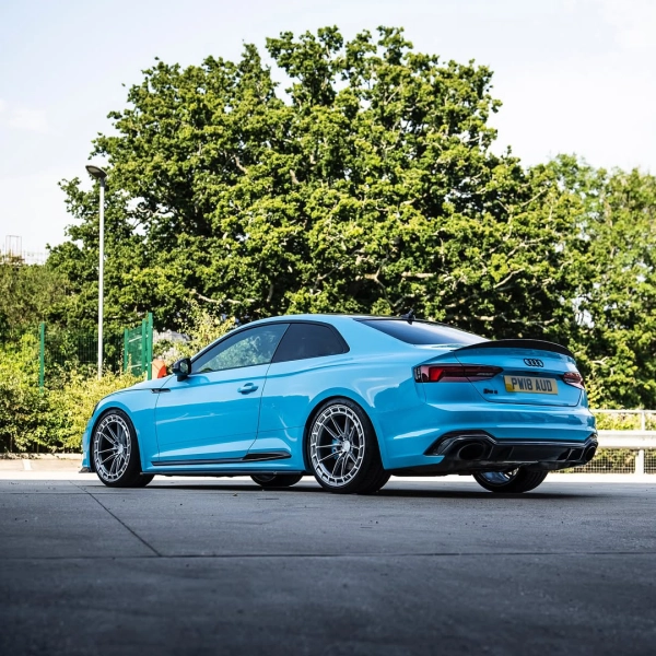 Super Gloss Sky Blue Car Vinyl Wrap