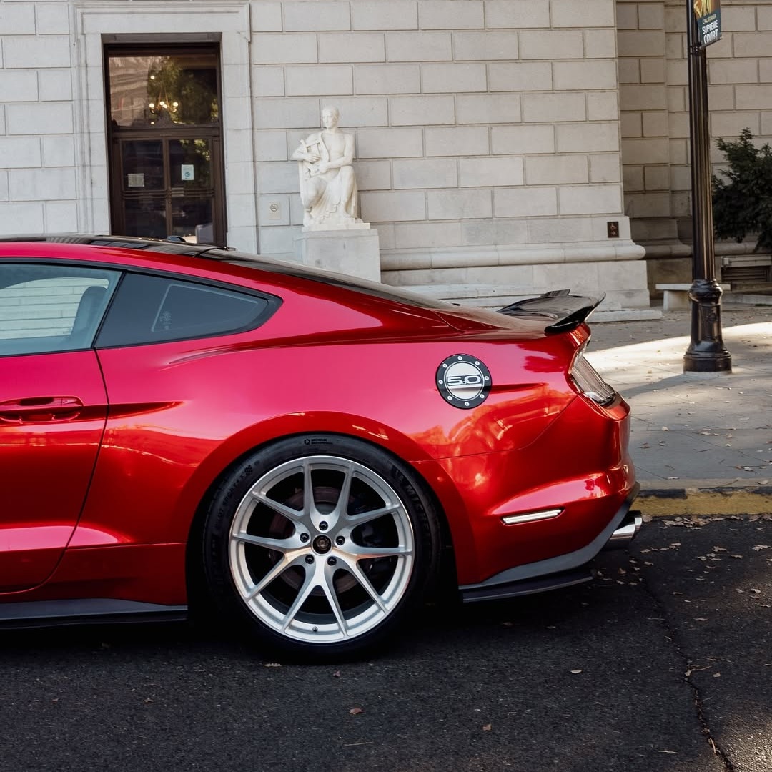 Gloss Metallic Vampire Red Car Vinyl Wrap