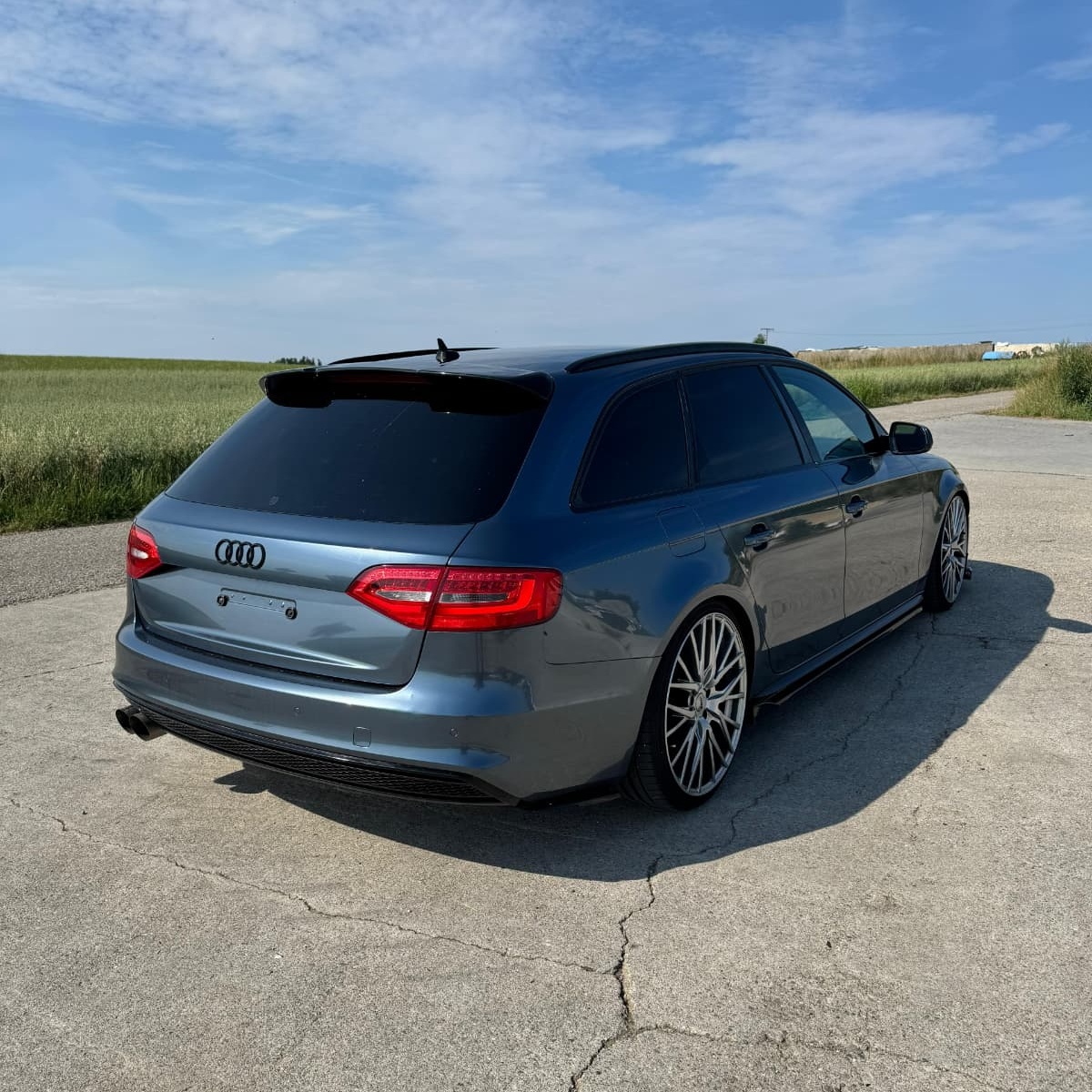 PET Gloss Byron Bay Blue Car Vinyl Wrap