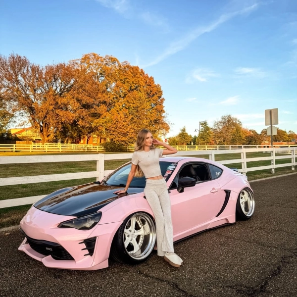 Super Gloss Pale Pink Car Vinyl Wrap