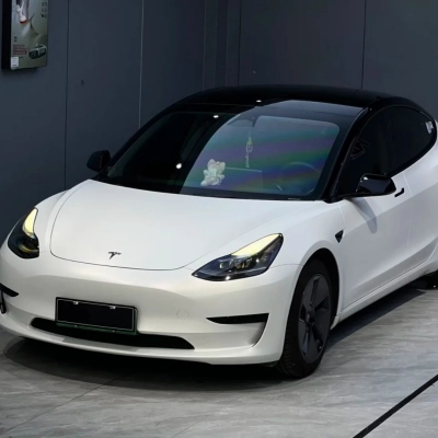 Ceramics White Car Vinyl Wrap 02
