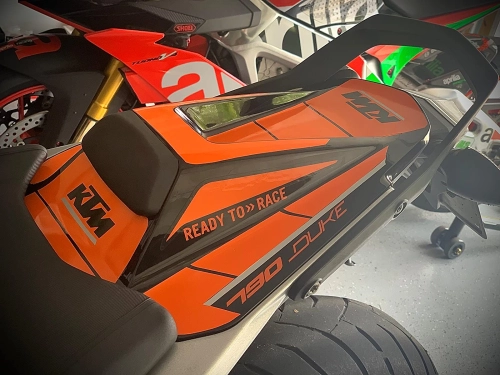 Super Gloss Orange Car Vinyl Wrap review 