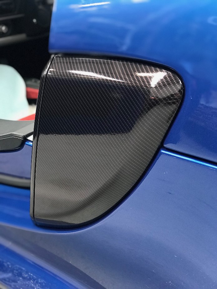Super Gloss Carbon Fiber Car Vinyl Wrap review 0