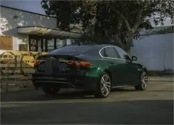 Gloss Metallic British Racing Green Car Vinyl Wrap review Jacqueline C.