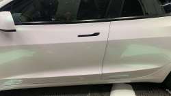  Metallic Gloss Aurora White Car Vinyl Wrap review jane 01