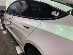  Metallic Gloss Aurora White Car Vinyl Wrap review jane 03